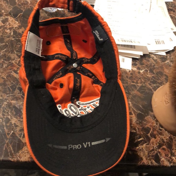Titleist Pro V1 Men’s Orange Weather Strapback Golf Cap Adult OSFA - Picture 16 of 16